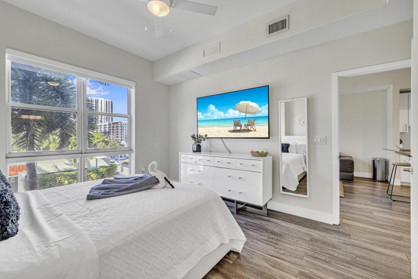 Appartamento Sunny 1br Unit With Free Parking Prime Location Miami